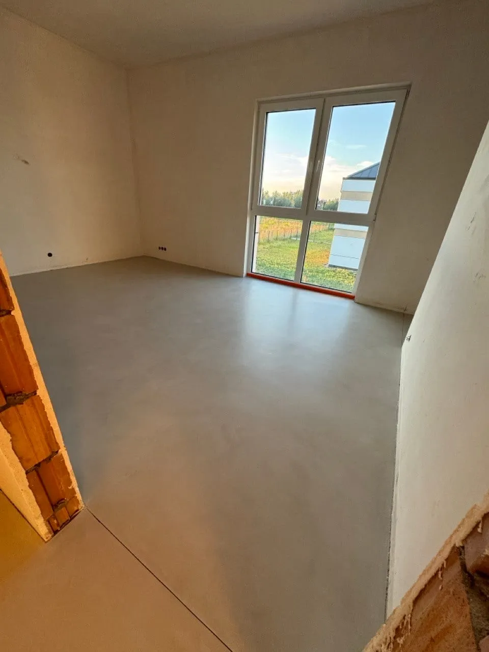 Dom we Wrocławiu — realizacja z mikrocementu